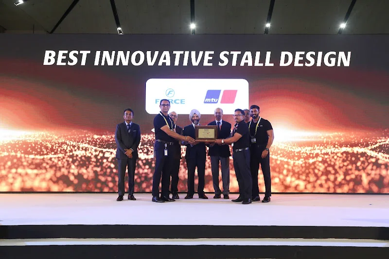 Best Innovative Stall Design award recipients on the Bharat Electricity 2025 awards stage