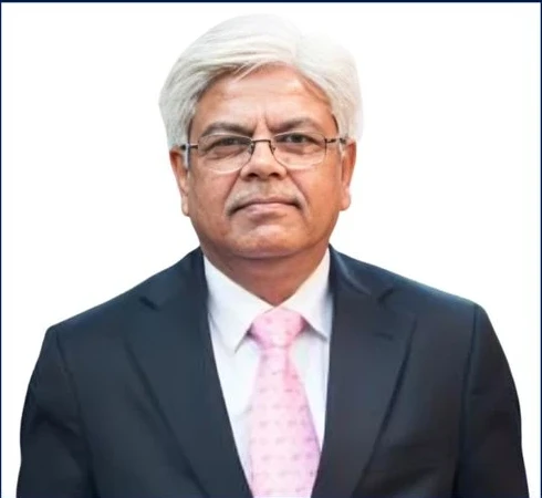 Shri A. K. Saxena