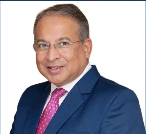 Dr. Praveer Sinha